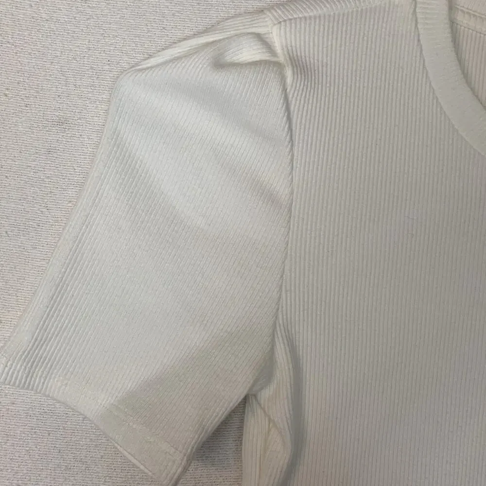Cinq a Sept womens small white ribbed shirt short sleeve puff mini casual tee